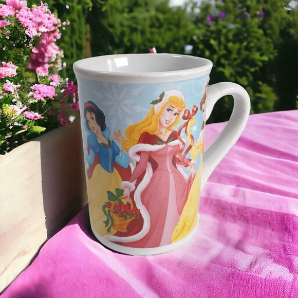 Disney Princess Coffee Mug Cup Belle Snow White Ariel Jasmine Collectable Tea - Picture 1 of 7